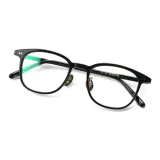 Чёрный, маленькие блестки