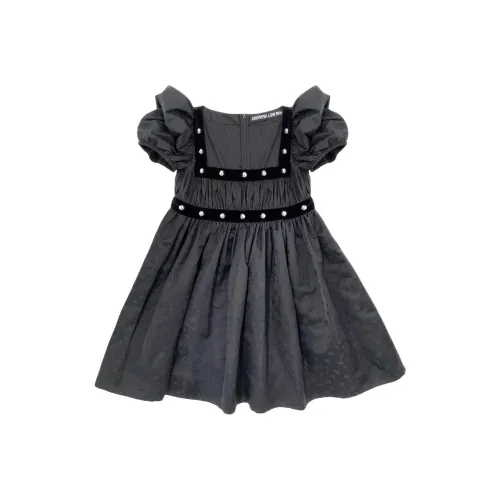 CHOPOVA LOWENA Black Женские Короткие Платья с Рукавами