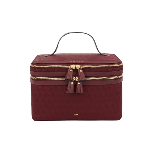 Anya Hindmarch Косметички Женские