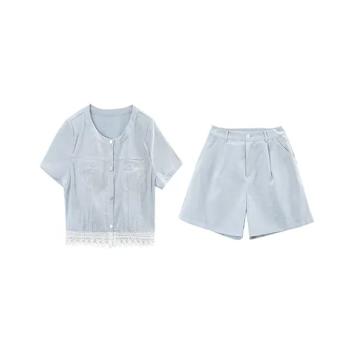 A paradise for awakening Повседневный костюм женский