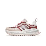 Бело-розовый