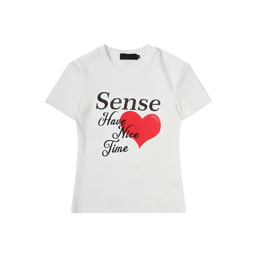 GENTLE MONSTER Женские T-рубашки