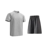 Gray Top + Dark Gray Pants  
Серый топ + темно-серые штаны