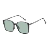 Прозрачно-серый, яшмовый