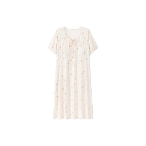 Pretty lady Молочный белый Женские Ночные сорочки