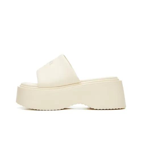 Daphne Quiet Slip-Ons Женские