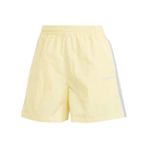 Adidas Originals Повседневные шорты Женские Желтые