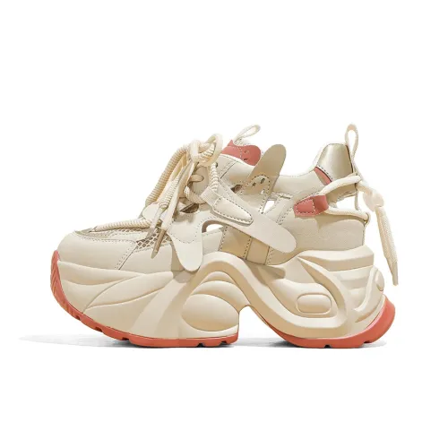 A Poinsettia Princess Женские массивные кроссовки