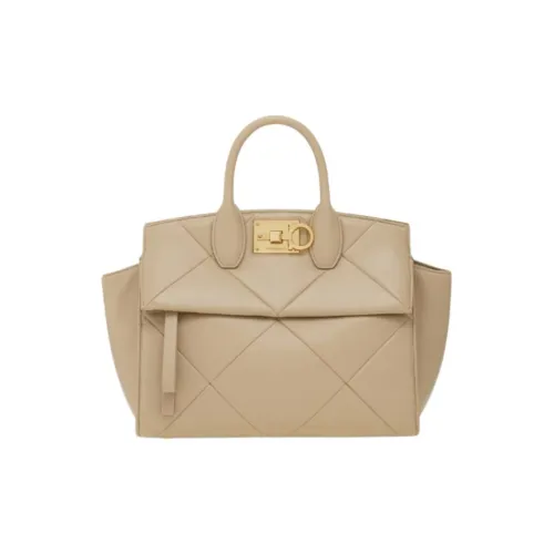 FERRAGAMO Studio Series Телячья кожа Одно плечо Сумка Средний Женский Бежевый
