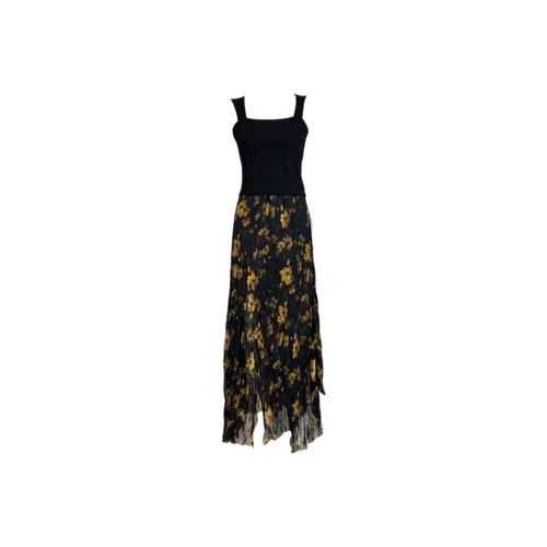 SCCREBEL OFFICIAL Комплект с юбкой Женские