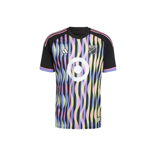 adidas Clothing Мужская черная футболка