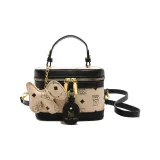 Белый и черный + подвеска