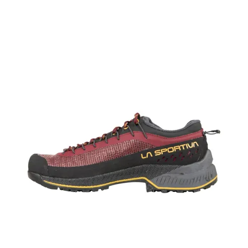 LA SPORTIVA TX4 Альпинистские и туристические ботинки Низкий верх Красный черный Женские
