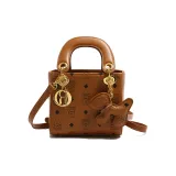 Желто-коричневый + Подвеска