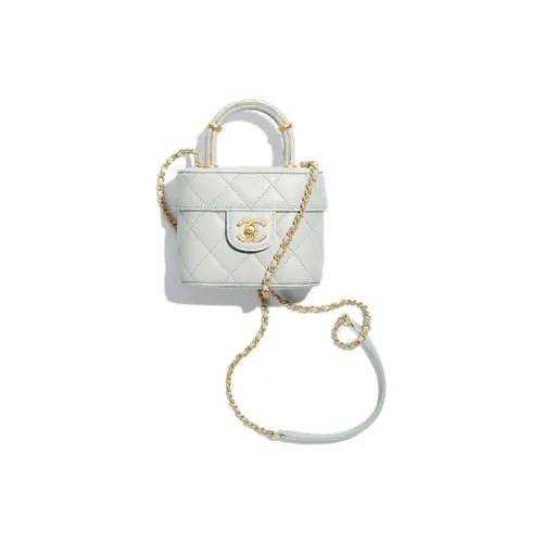 CHANEL Lambskin Portable Single Shoulder Crossbody Makeup Bag Small Women's Light Blue CHANEL Lambskin Портативный Один Плечо Через плечо Косметичка Маленькая Женская Светло-Синий