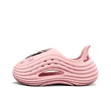 Светло-розовый