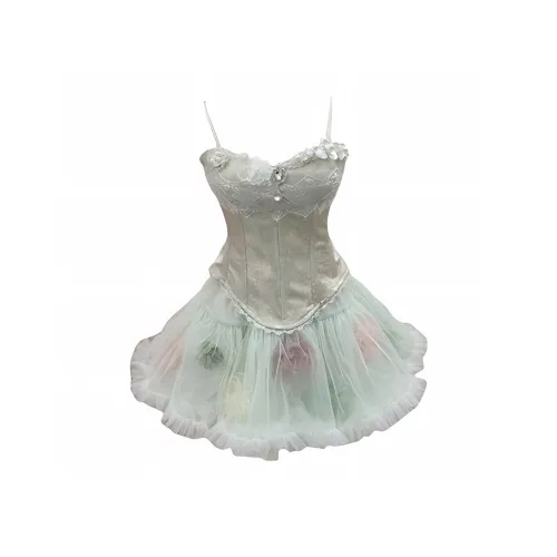 COVT Женские комплекты с юбкой