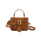 Желто-коричневый + Подвеска