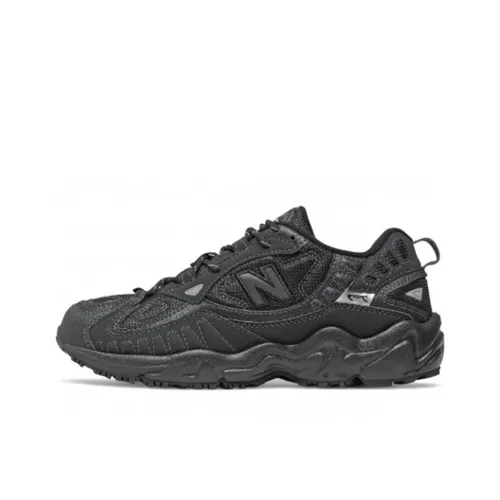 New Balance NB 703 Уличная обувь Низкий топ Женский