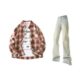 Red Plaid + Yellow Mud Pants  
Красные клетчатые + желтые грязные штаны