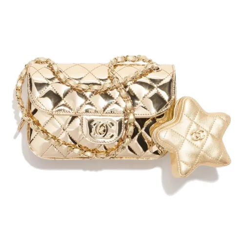 CHANEL Сумки через плечо Женские