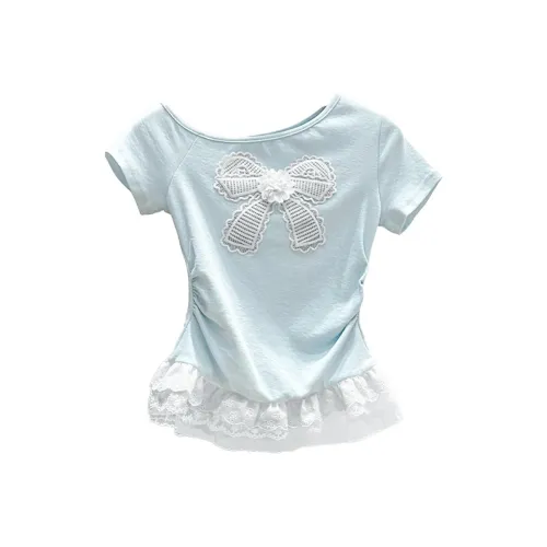 CHARM GLOW Стандартная T-рубашка Женская