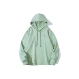 Светло-зеленый