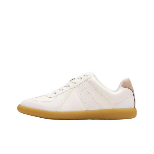 Clarks Nykole STEP Low Топ Скейтборд Кроссовки Женские Белые