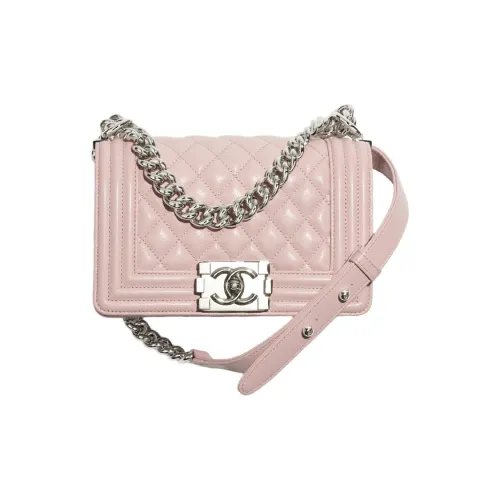 CHANEL Сумки через плечо Женские