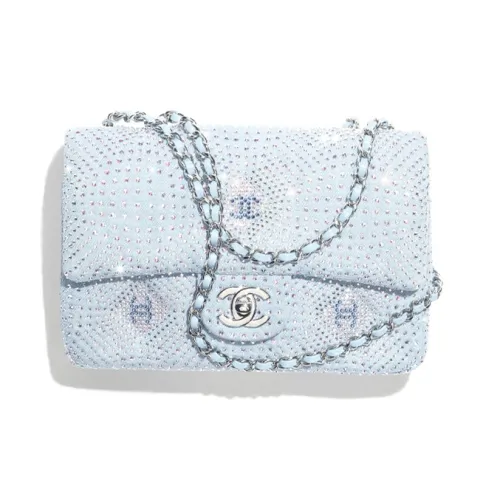 CHANEL Сумки через плечо Женские