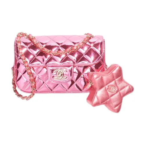 CHANEL Металл Текстура Глянцевый Телячья кожа с Овечья шкура Акценты Сумка через плечо Мини Женские Розовый