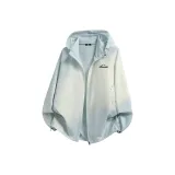 Светло-зеленый