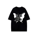 Чёрный цветок, бабочка