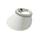 Молочно-белый