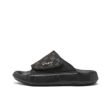 Темно-коричневый