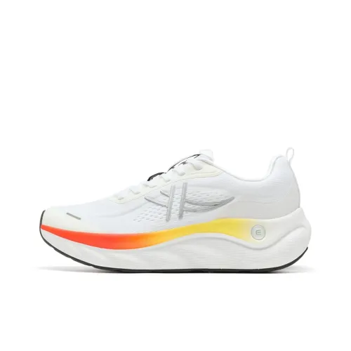 XTEP Cloud Wing 3 Дышащий и противоскользящий низкий топ повседневная городская обувь для коммутирования и бега классический мужской белый