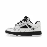 Белый, черный, нить