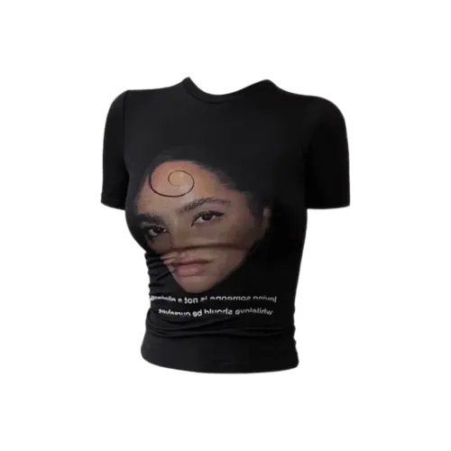 Beautiful Wardrobe T-Shirt Женская