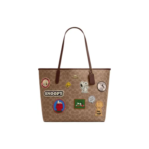 COACH Городские Сумки через плечо Женские