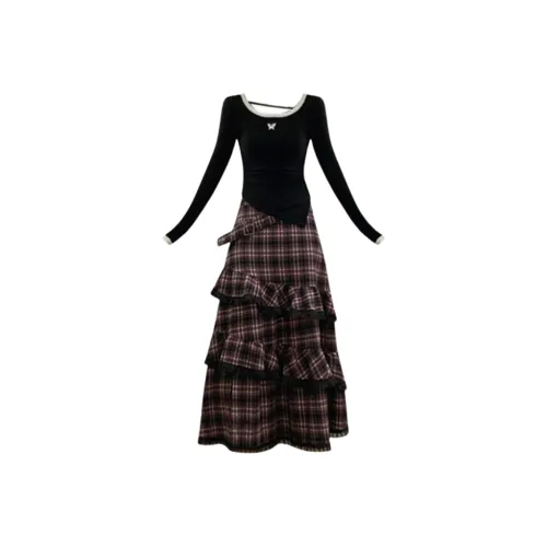 SCCREBEL OFFICIAL Комплект с юбкой Женские