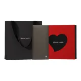 Ограниченная серия коробок с сердечками