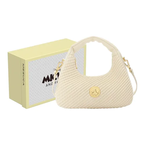 MESUCA Disney Collection Синтетическая кожа Сумка через плечо Подмышка Одно плечо Женская Экрю