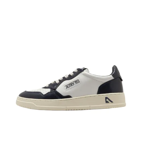 AUTRY Женские Medalist Low Топ Скейтборд Кроссовки Черный Белый