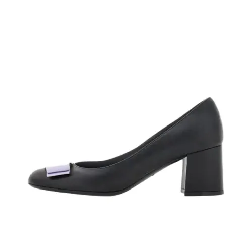 Ferragamo Высокие каблуки Черные Женские