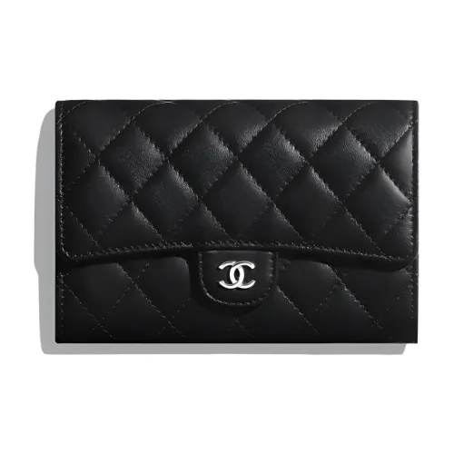 CHANEL Женские кошельки