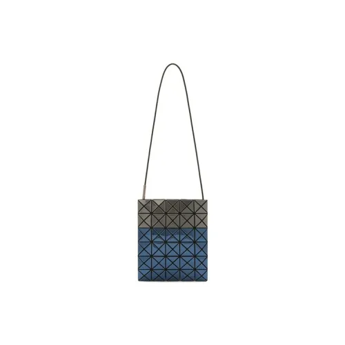 ISSEY MIYAKE Платина Сумки Кросс-боди Женские