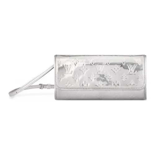 LOUIS VUITTON Сумка через плечо из кожи женская серебряного цвета