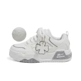 Белый клевер четырехлистный, флисовая подкладка