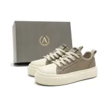 Серый [Стандартный размер спортивной обуви]