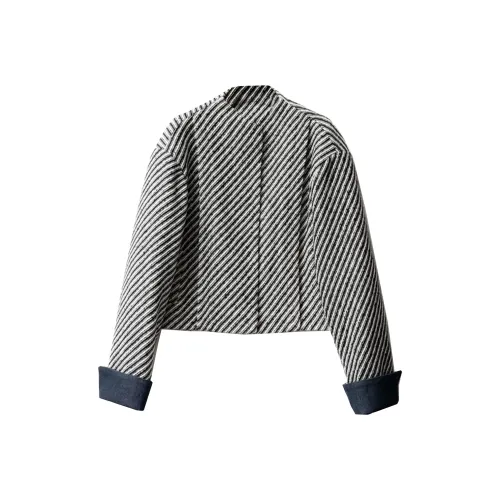 BLACK COLOR Куртки Пальто Женские Черно-белые Полосы